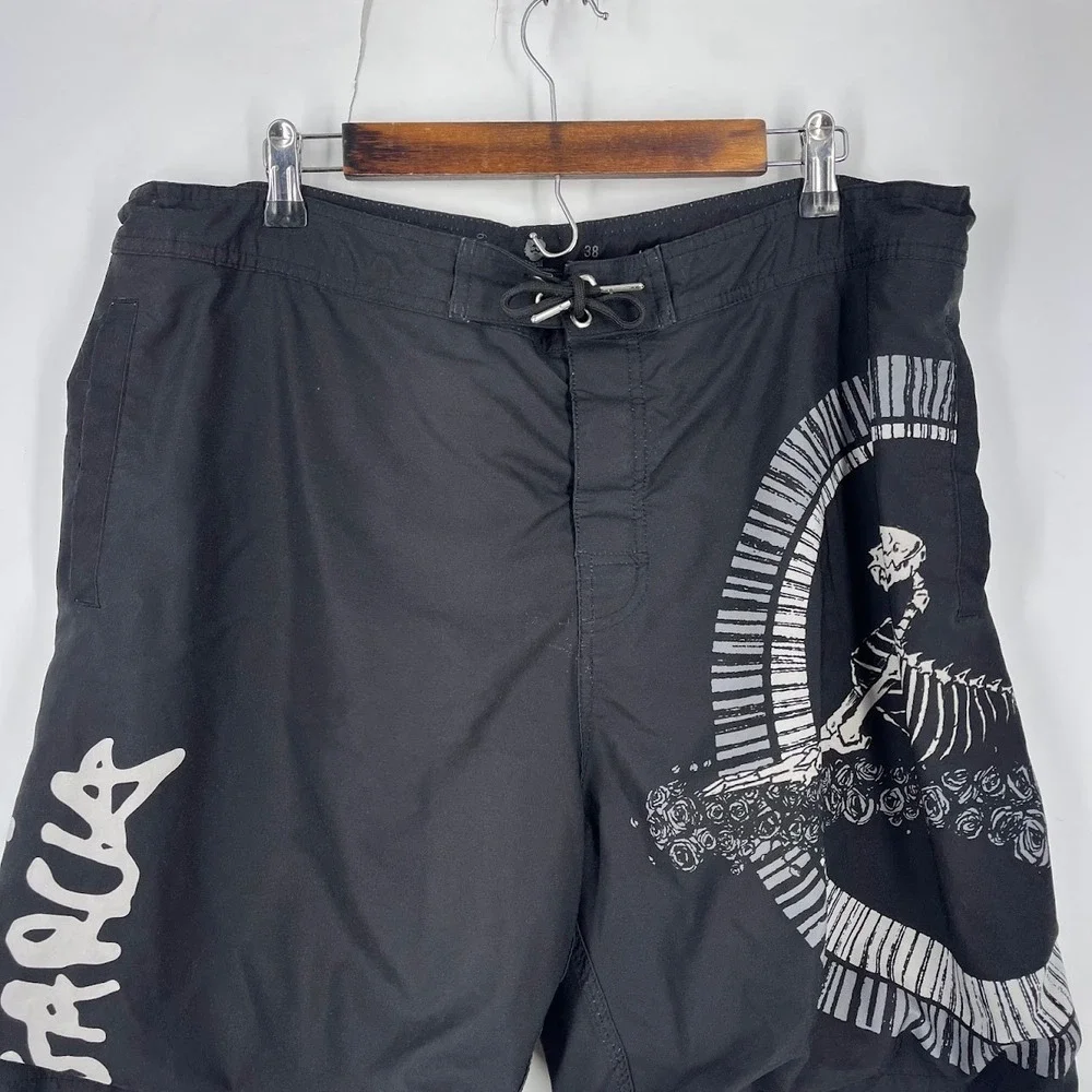 Section 119 Jerry Garcia Bertha Skeleton Board Shorts Mens Grateful Dead Size 38